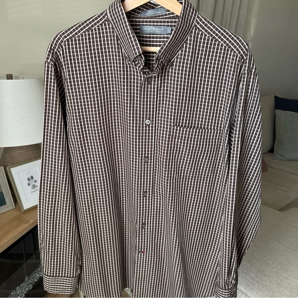 Daniel Cremieux Other - Daniel Cremieux Men’s L/S Brown/white Plaid Button Up Size L